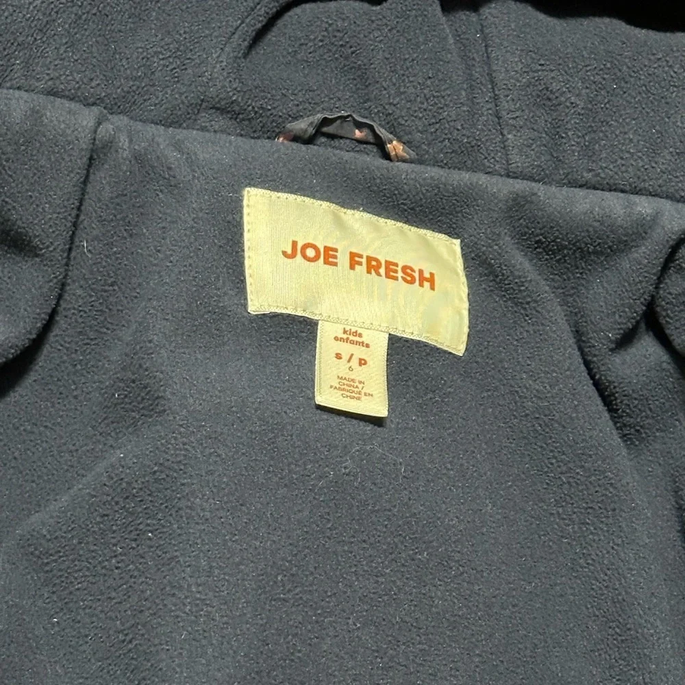 Girls Joe Fresh Winter Coat, Size Small (6) - Picture 4 of 5